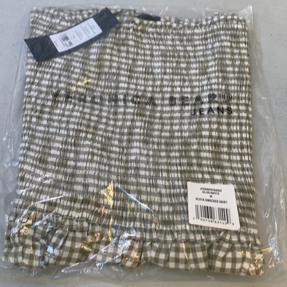 Veronica Beard Jeans
Aloya Smocked Seersucker Skirt Medium - Picture 3 of 13